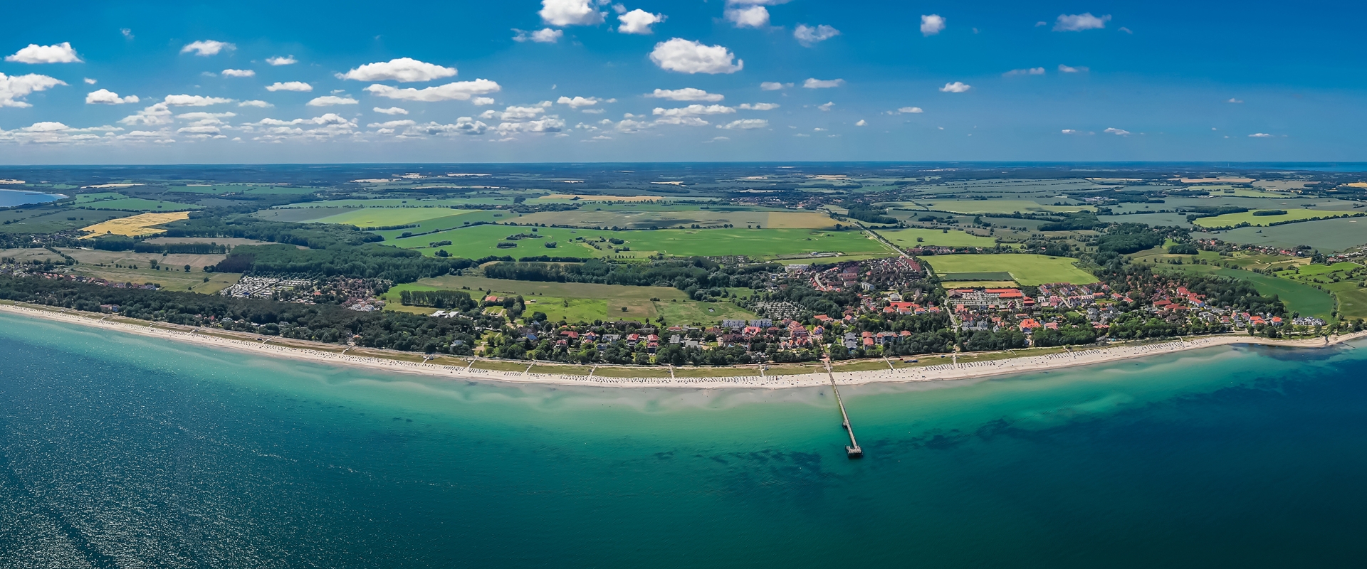 Luftaufnahme vom Ostseebad Boltenhagen Panorama