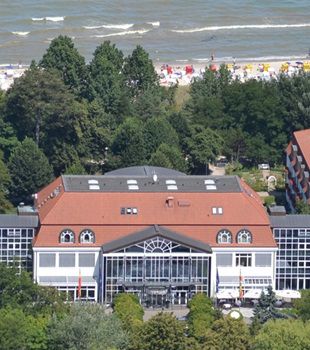 3FT 2015-96 Seehotel Außenansicht